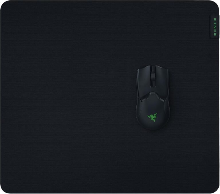Razer Gigantus V2 Large Soft Gaming Mouse Mat for Fast Gaming Style and Optimal Control, 450 x 400 x 3mm, Microfabric Textured Fabric, Non-Slip Rubber – Black
