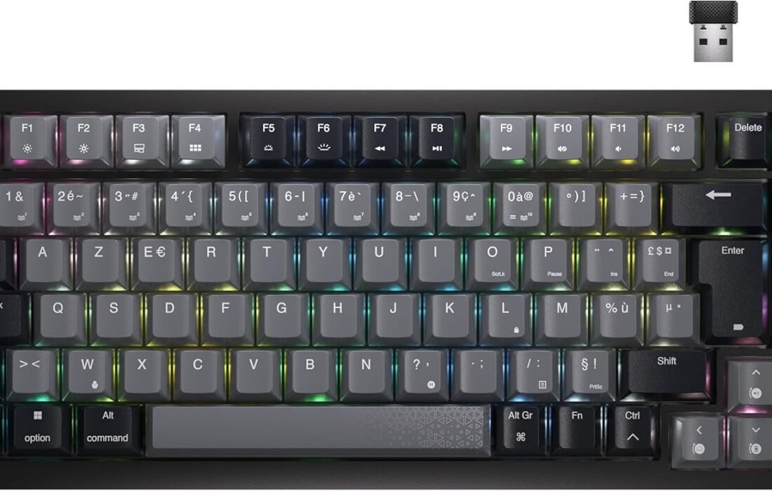 Corsair K65 Plus Wireless 75% RGB Mechanical Gaming Keyboard – MLX Red Pre-Lubricated Linear Switches – PBT Dye-Sub Keycaps – Compatible with iCUE – PC, PS5, PS4, Xbox – AZERTY FR – Black/Grey